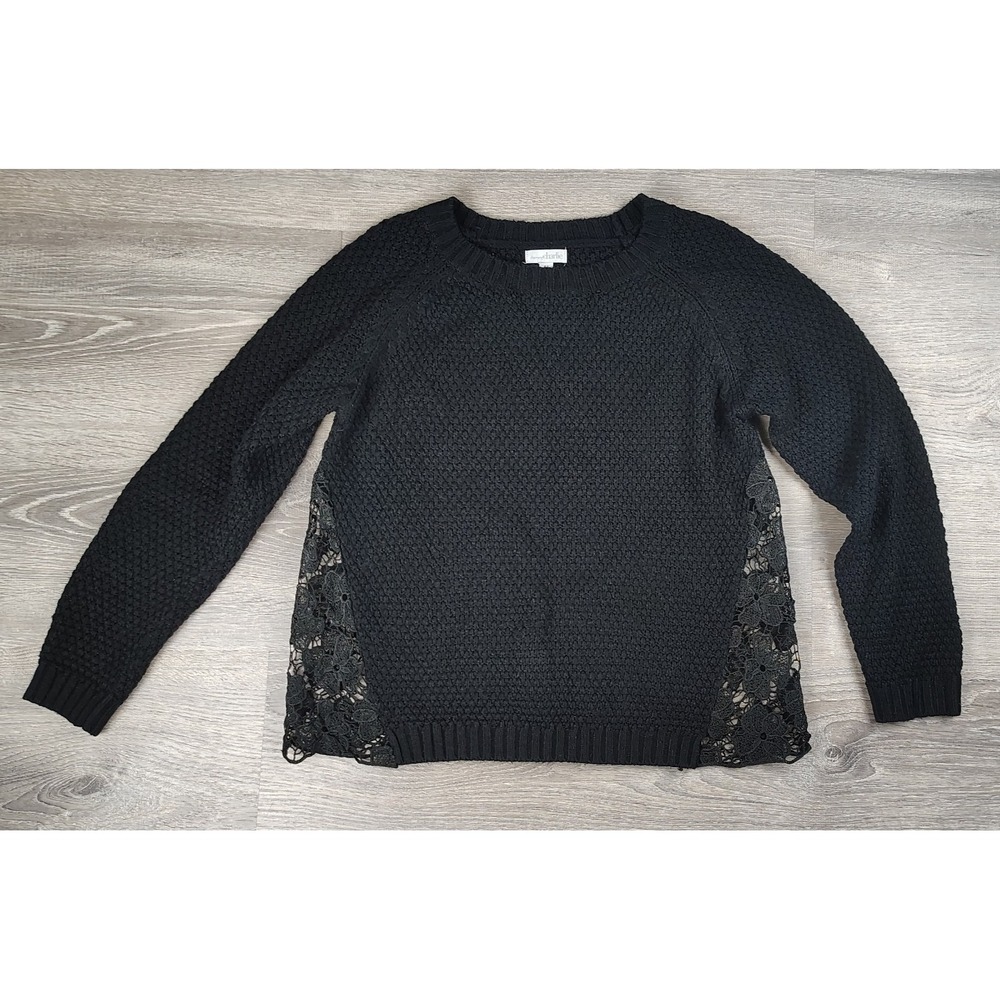 Charming Charlie Womens Black Pullover Sweater Size Medium Floral‎ Lace Side
